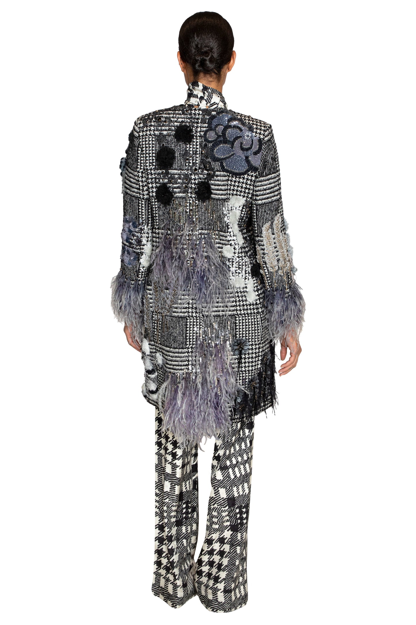 'GLAM ROCK' CLASSIC COLLARLESS COAT WITH FEATHERS - - Libertine