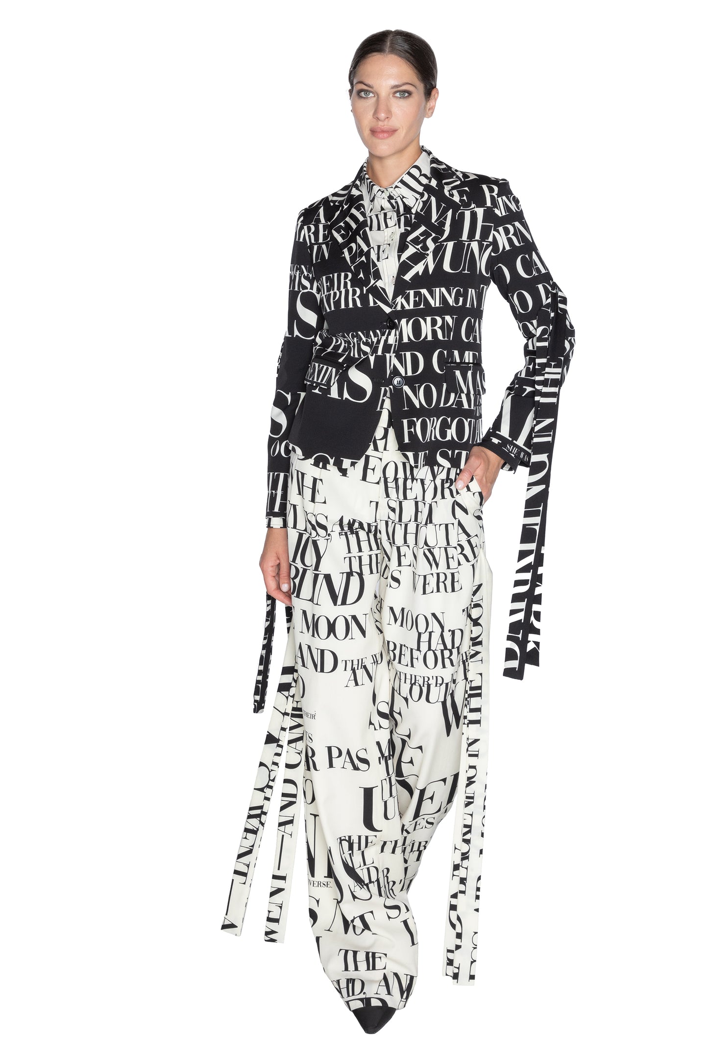 'POEME NOIR' L/S SHORT JACKET WITH STRAPS - - Libertine