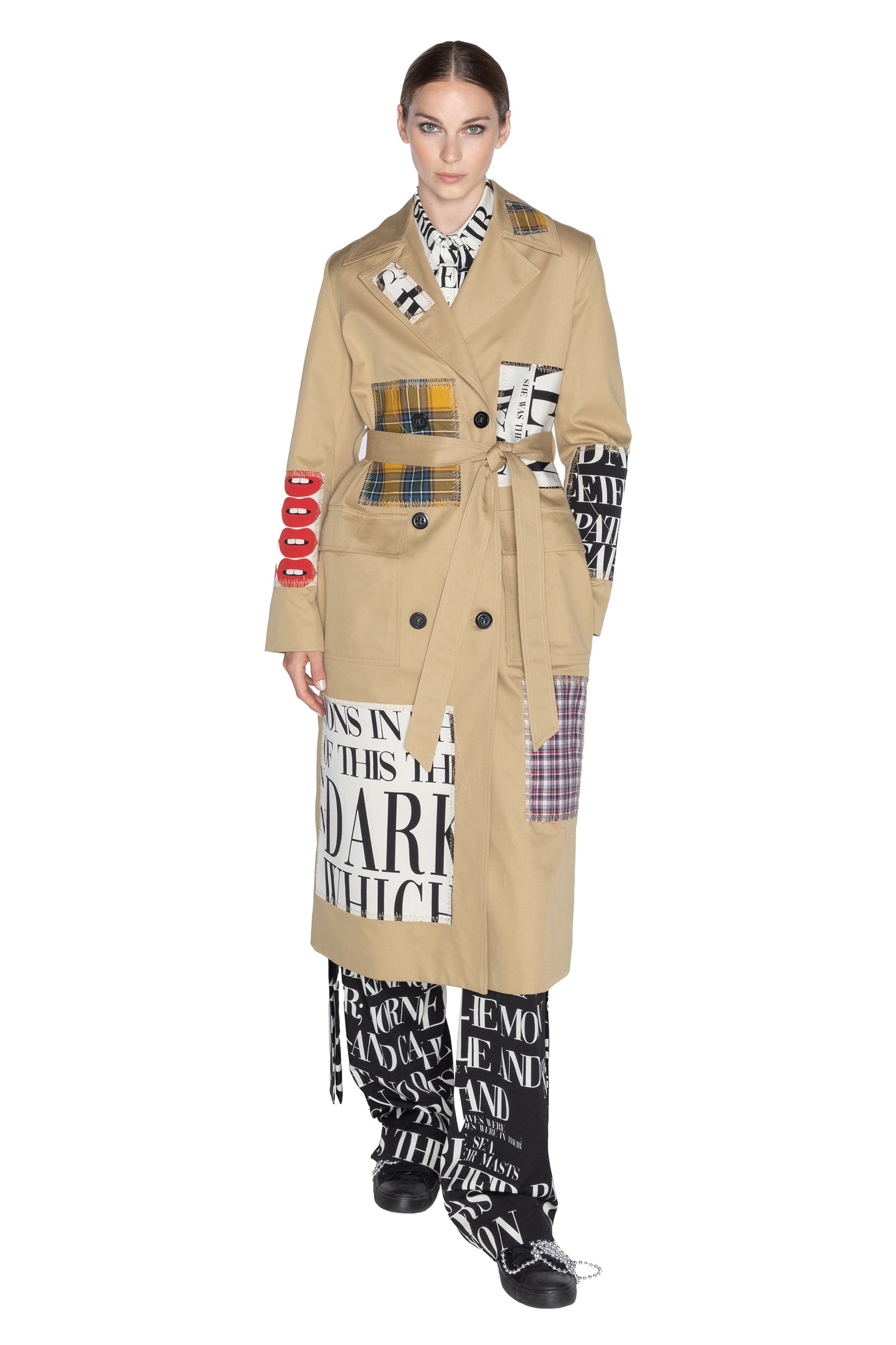 'PATCH HAPPY' LONG TRENCH COAT - - Libertine
