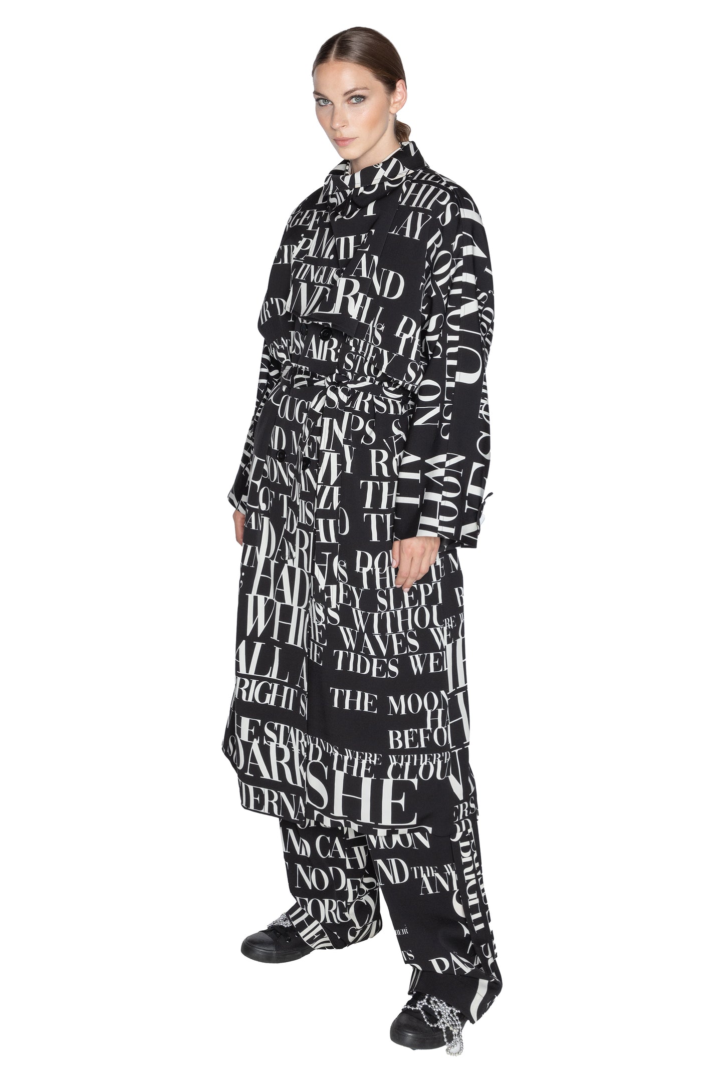 'POEME NOIR' NEW WAVE COAT - - Libertine