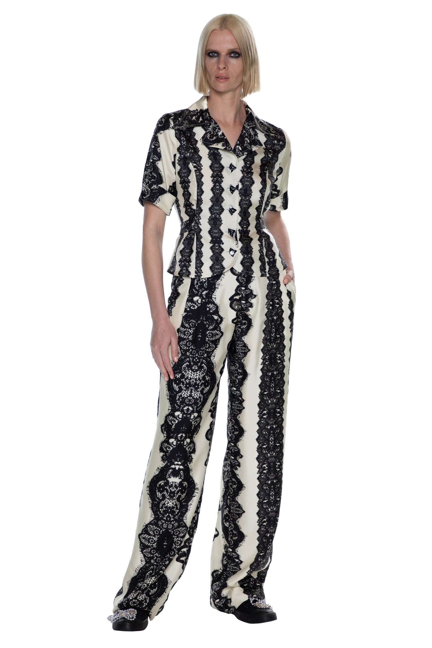 'VENETIAN LACE' JAZZY BLOUSE - - Libertine