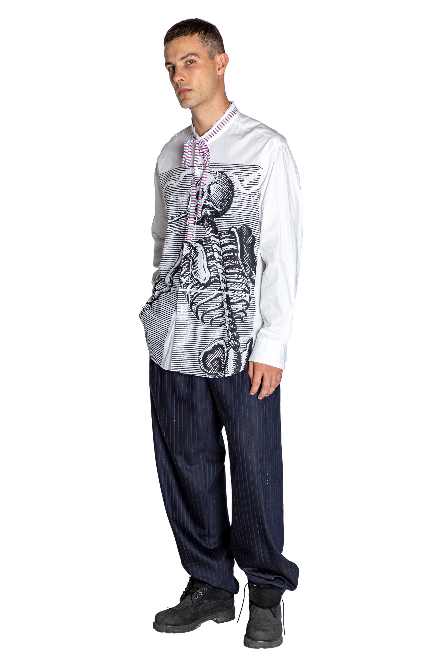 'STRIPE SKULLS' DECONSTRUCTED COLLARLESS CLASSIC SHIRT WITH TIE - - Libertine
