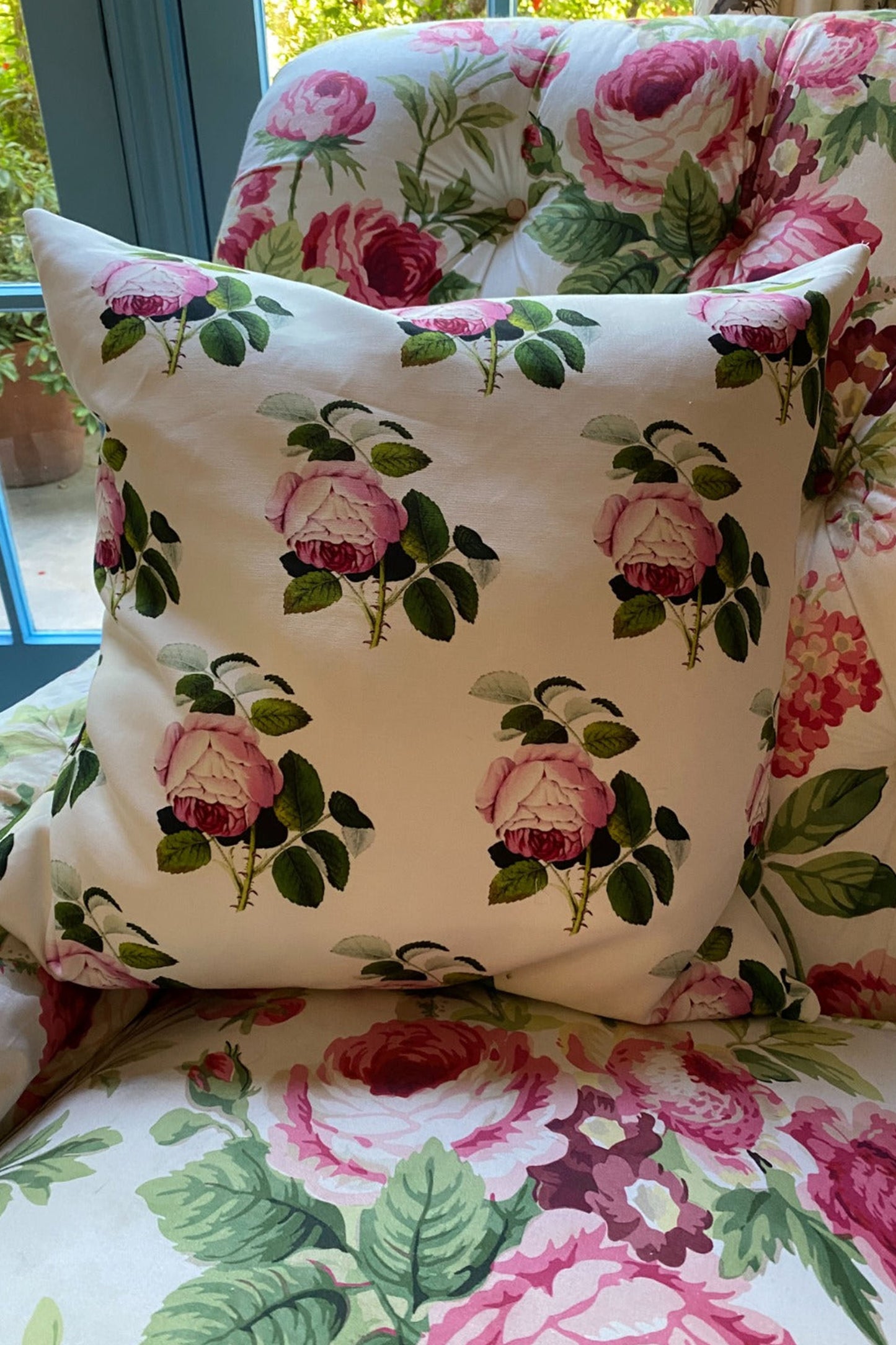 'ENGLISH GARDEN' PILLOW - Home - Libertine