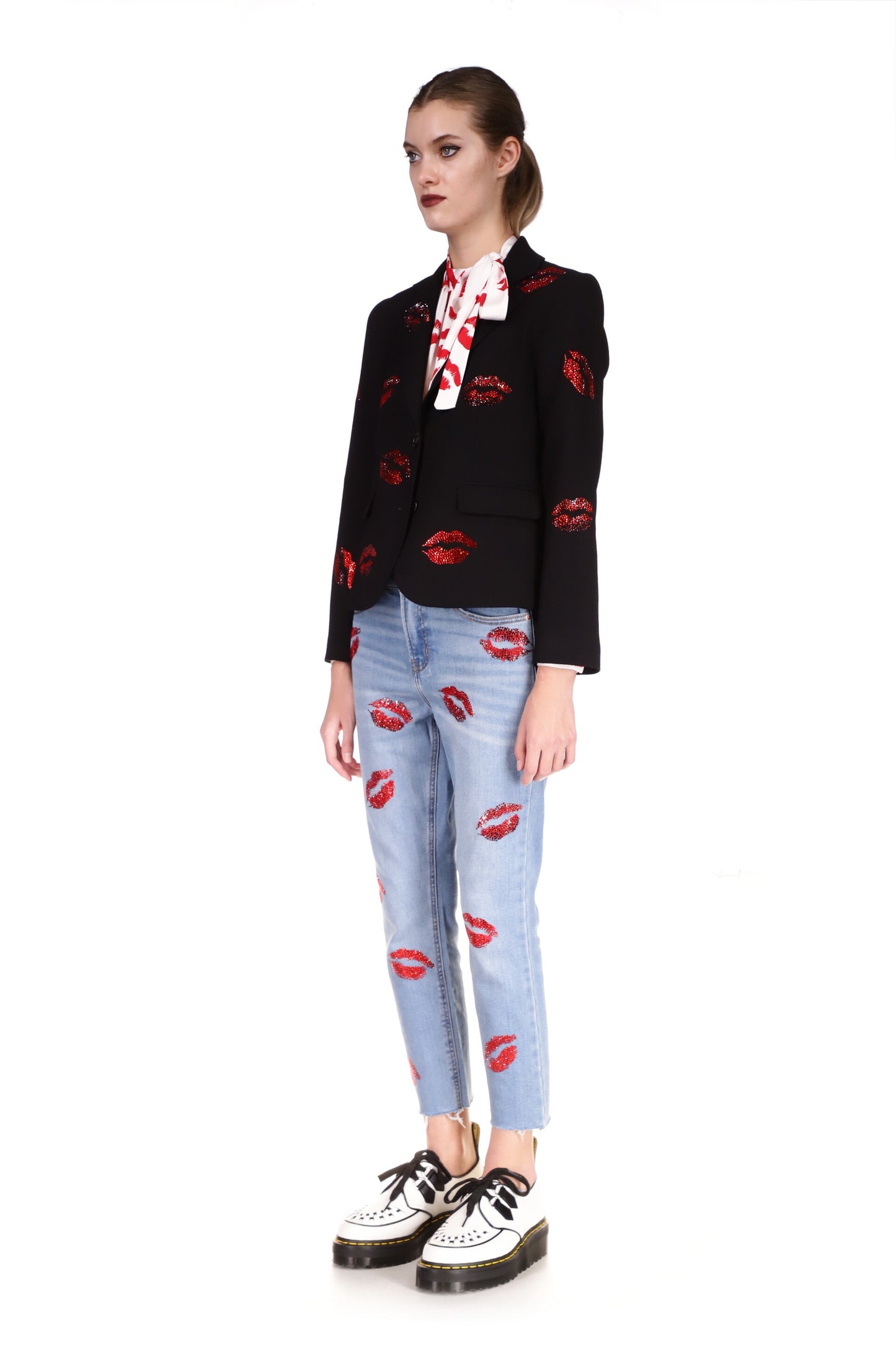 'BISOU' CRYSTAL LONG SLEEVE BLAZER - BLAZERS - Libertine