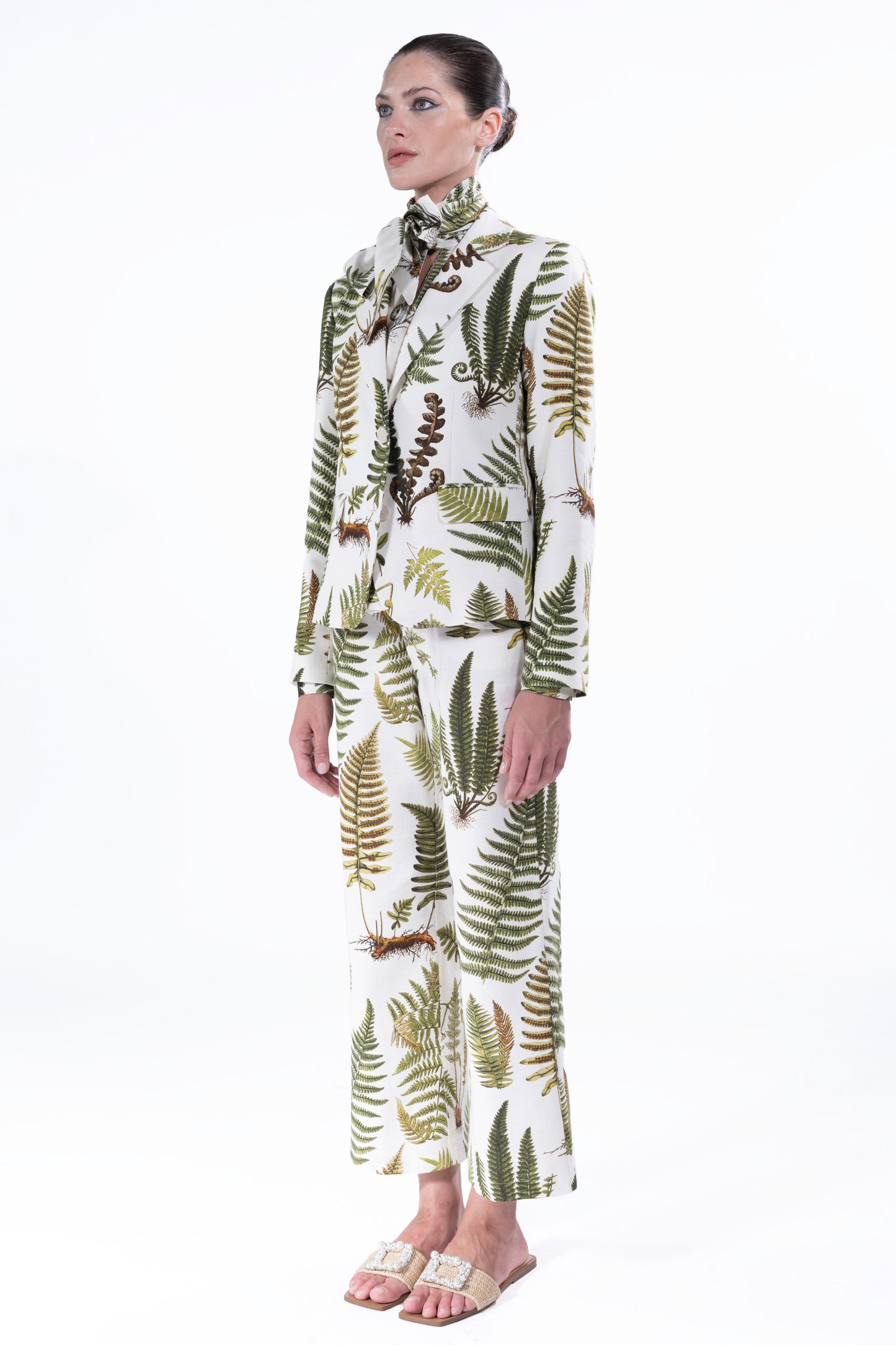 'FERNIE' L/S SHORT JACKET - - Libertine