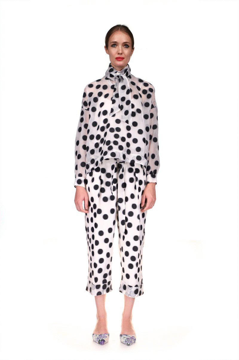 'PEGGY DOTS' CROPPED PLEATED PANTS - PANTS - Libertine|https://cdn.shopify.com/videos/c/o/v/91fcc6cd543f44af801f275c11517ebc.mp4