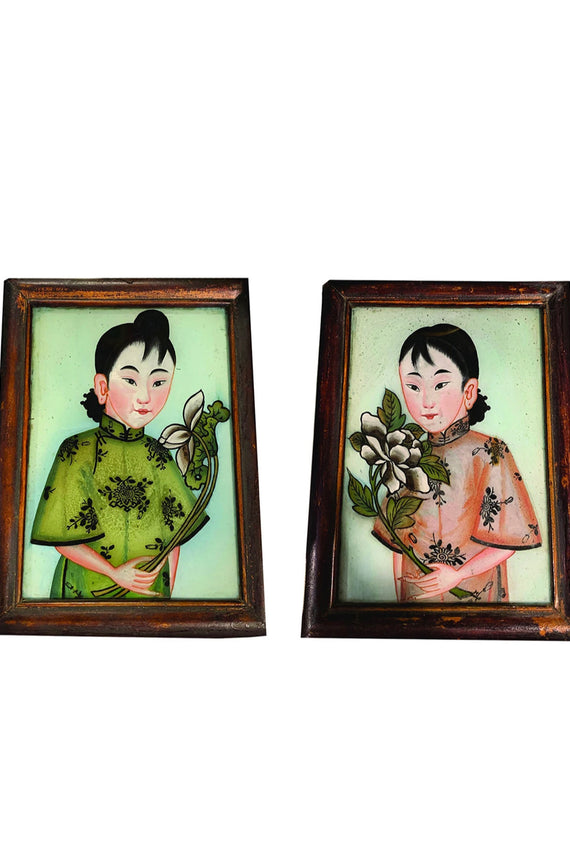 PAIR OF 19TH CENTURY CHINESE REVERSE GLASS PAINTINGS OF SISTERS - Home - Libertine - Main image